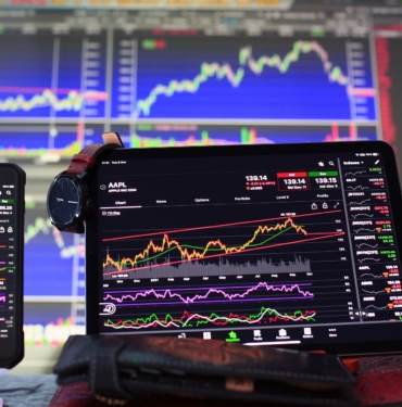 Foreks Nedir ? Forex Nedir ? 2 stock-6682491_1920