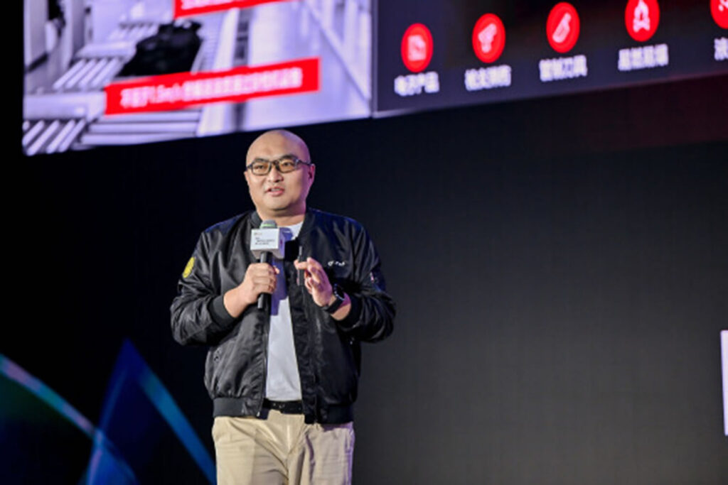 Huawei, Tüm Zekayı Açığa Çıkaran SMART Lojistik ve Depolama Çözümünü Tanıttı 3 SF Technology CMO Yardımcısı Guo Shuangqing